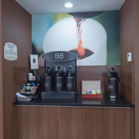 Fairfield Inn & Suites By Marriott Cleveland Стритсборо Экстерьер фото
